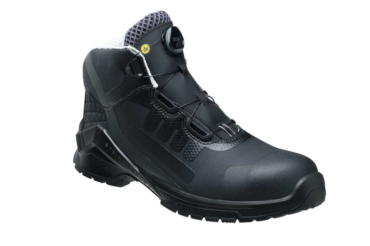 safety shoes for chemical industry